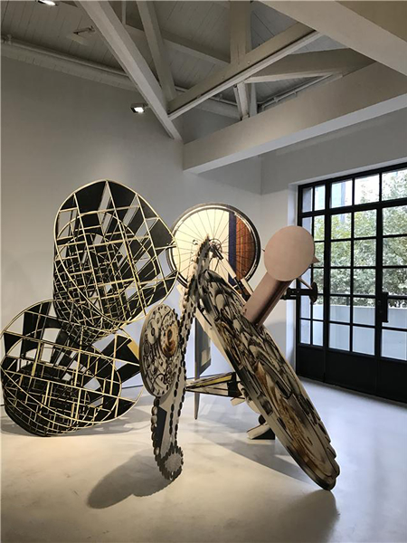 “新结构 14”，2016，木版印刷，(h) 250 cm  