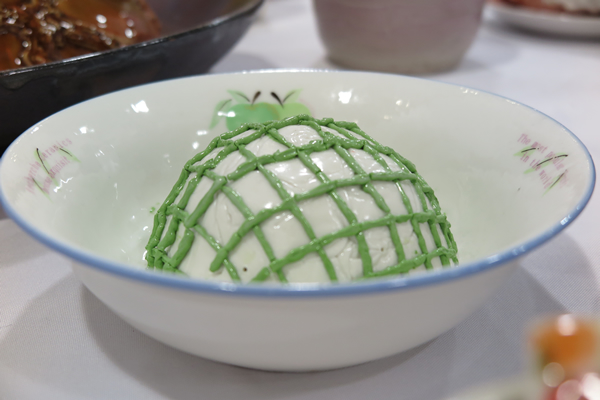 “国际大餐”系列作品（局部）