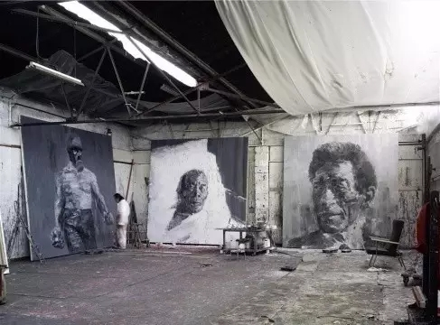 展览现场，严培明工作室照片