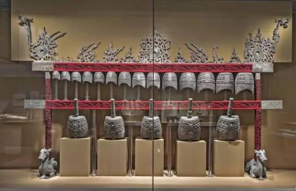 盱眙大云山1号墓出土西汉早期青铜编钟（南京博物院藏）