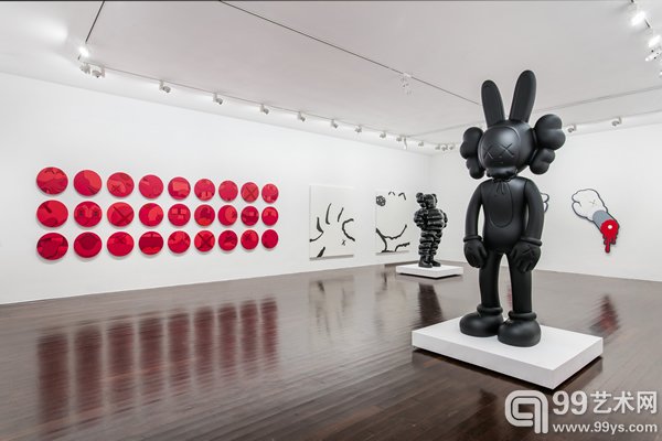 『KAWS:始于终点』于2017年3月28日登陆余德耀美术馆。