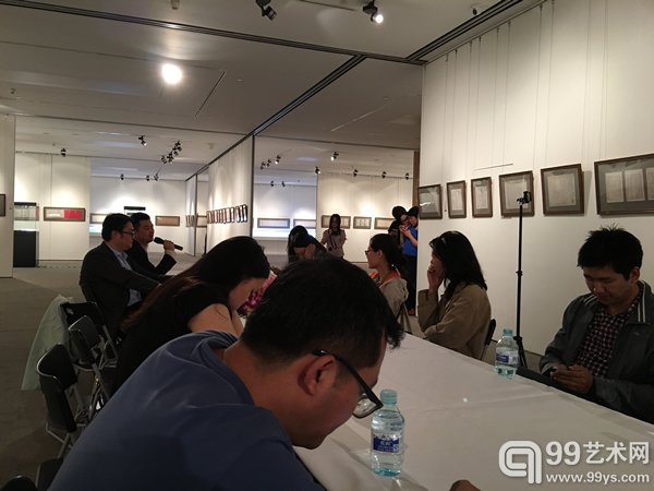 新闻发布会现场