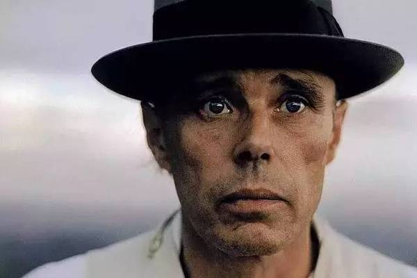约瑟夫·博伊斯（Joseph Beuys）