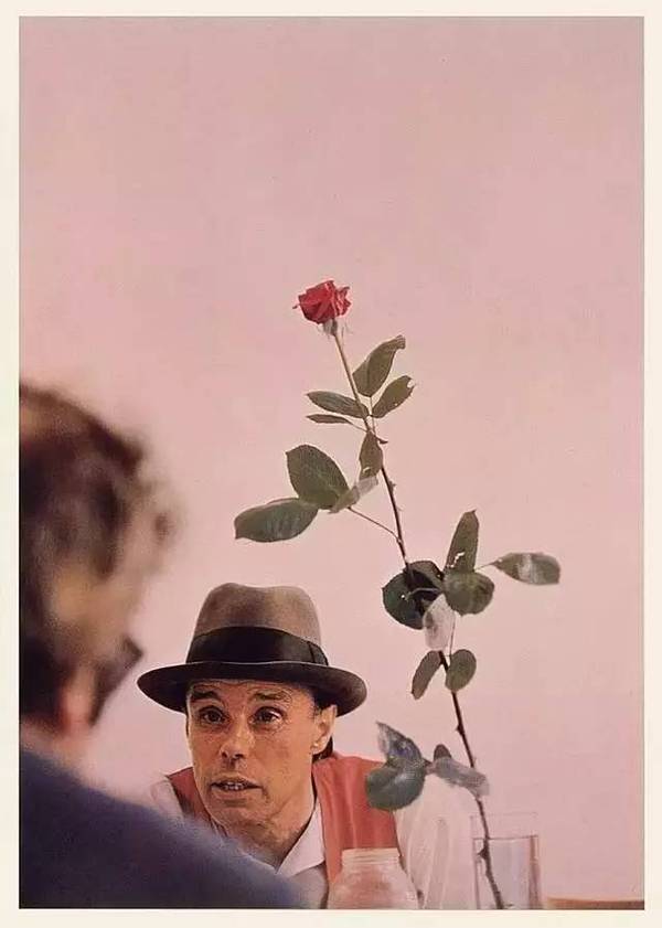 博伊斯, We Won’t do it without the Rose, 1972