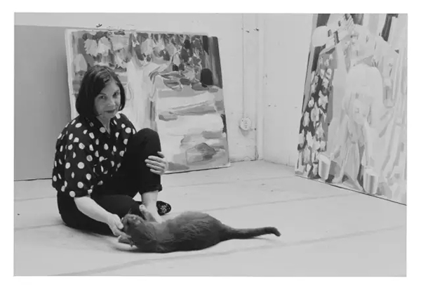 Judith Linhares与猫，2001年