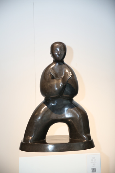 申红飙 《无极•太极》90x60x37cm 铸铜 2017