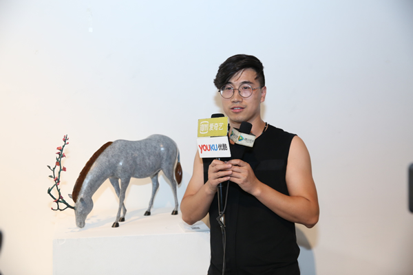 艺术家陈灵平接受采访