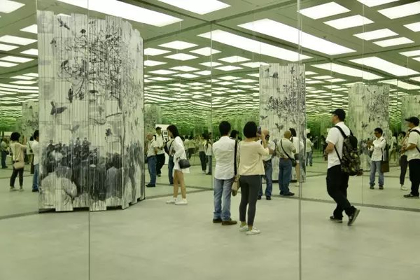 卡巴拉-梦像 / Cabala Dream Image｜370x150x150cm｜绘画装置 / Print installation｜2015