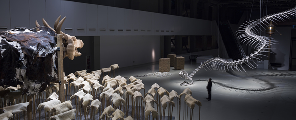 PSA“蛇杖Ⅲ：左开道岔”展览现场，2016年