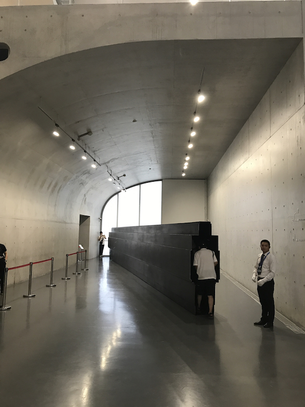 《走廊II》