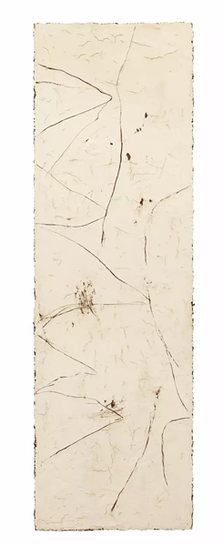 尚扬，《屏•白-4》，布面泥土、腻子粉，248x78cm，2013年