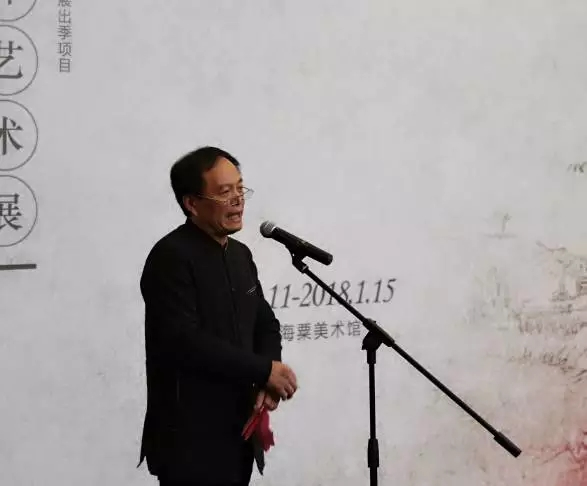 同济大学建筑系主任蔡永洁致辞