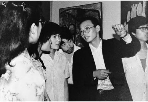 1987年河北省展览馆“S造型艺术展”展会现场2