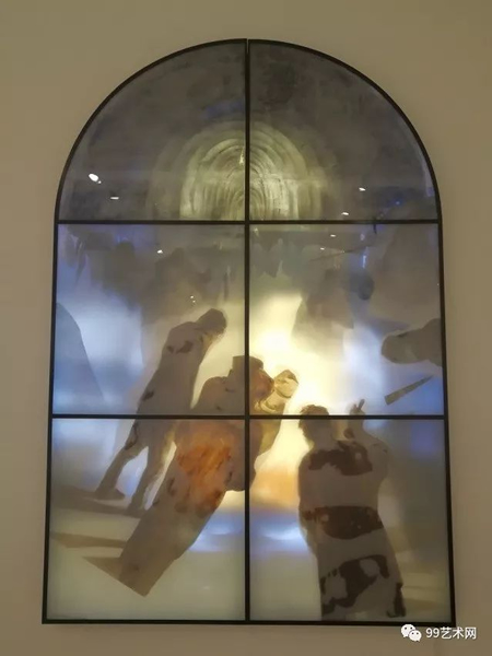 陈鸿志 参展作品 《谜光 》 系列