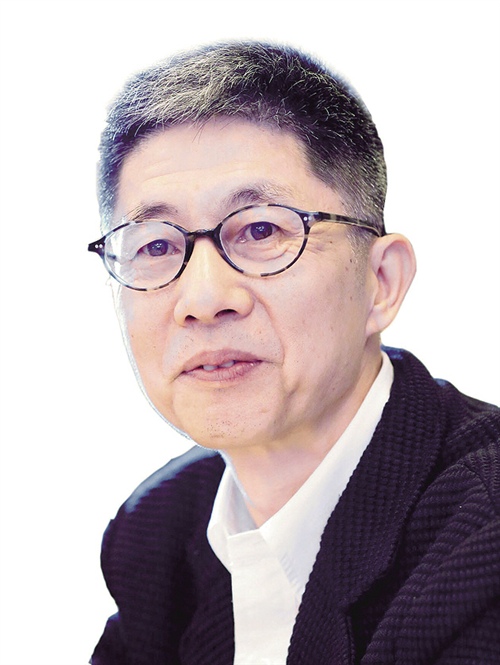 孔达达 上海文化艺术品研究院院长