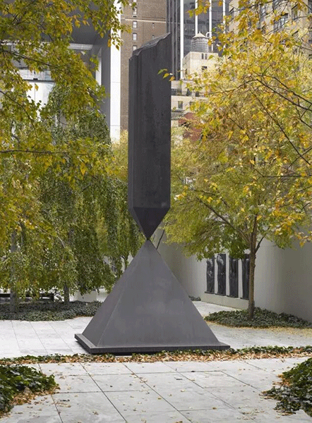 　巴尼特·纽曼《Broken Obelisk》1963-1969年