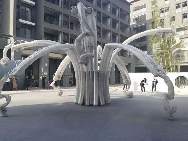 作品在展览现场