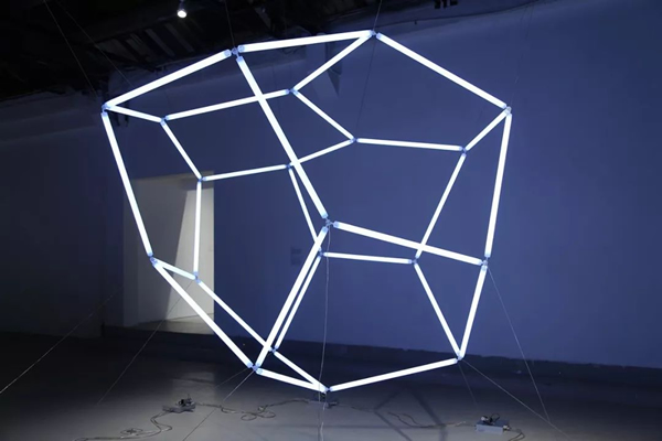 王郁洋《无题—柏拉图的立方体》2017