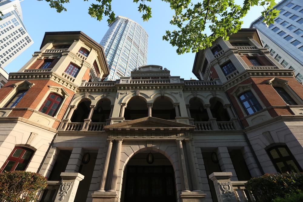 修缮后的查公馆外立面
