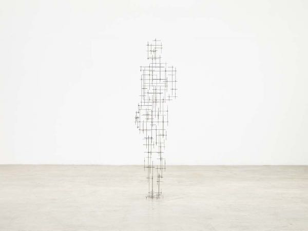 安東尼·葛姆雷 ANTONY GORMLEY 支架(五) 2017 4毫米橫切面不鏽鋼條