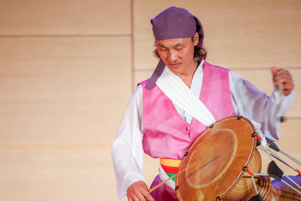 李禹政鼓手现场表演