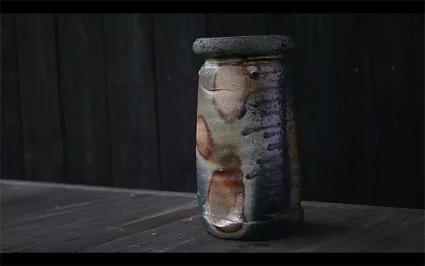 花器 - 伊势崎競