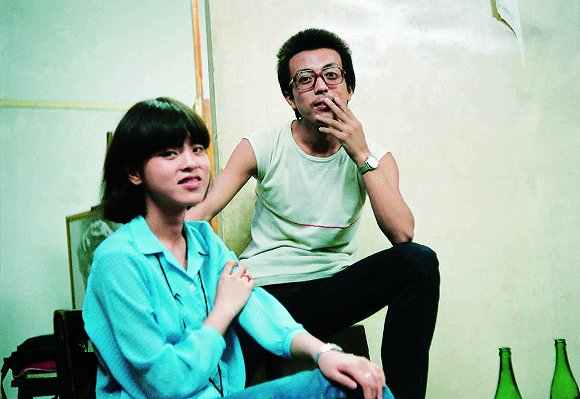 1986年，喻红和小东在中央美院三画室。