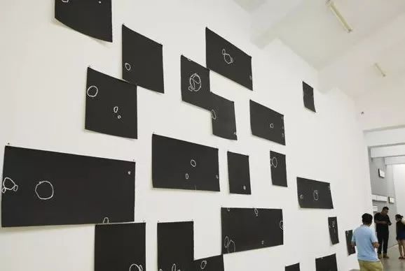 《60x60》 谭平 尺寸可变  2010年  黑白木刻