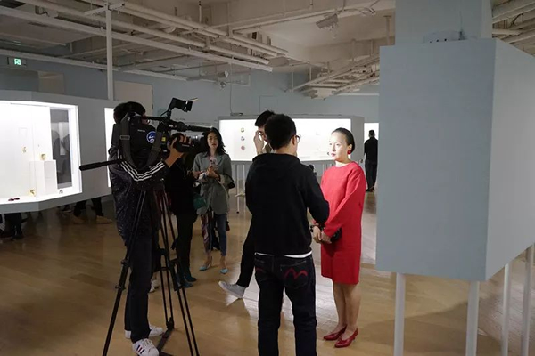 “三世之界—第四届TP国际当代首饰双年展”开幕导览现场