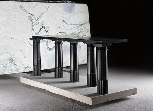 老佛爷雕塑展 图片来源：designboom老佛爷雕塑展 图片来源：designboom