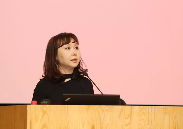 艺术史论坛召集人、中央美术学院人文学院副院长邵亦杨发言