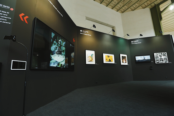 华为新影像展览现场