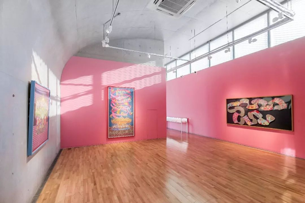 “刘天怜-两个世界”展览现场