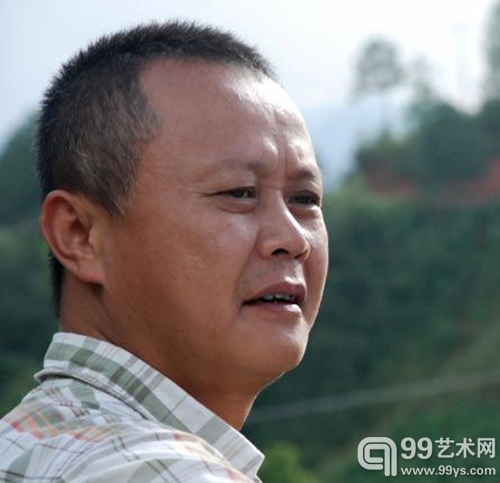广州美院副教授李晨