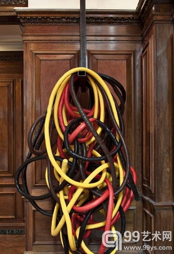 巴洛（Phyllida Barlow）“RIG”个展伦敦开幕