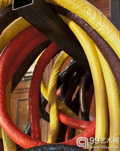 巴洛（Phyllida Barlow）“RIG”个展伦敦开幕