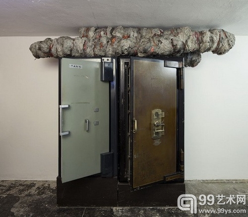 巴洛（Phyllida Barlow）“RIG”个展伦敦开幕