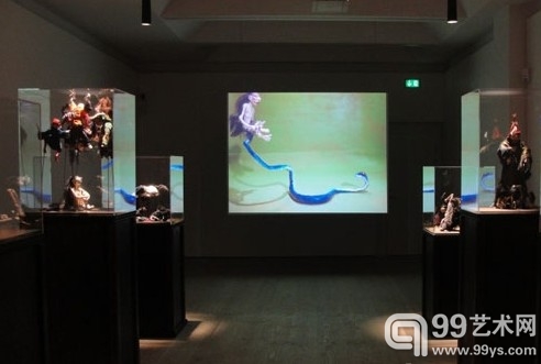 娜塔莉·杜尔伯格（Nathalie Djurberg）个展哥本哈根开幕