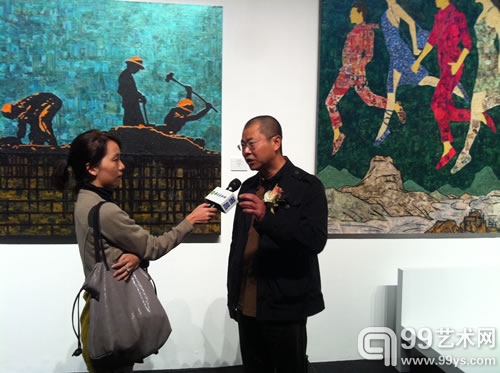 特邀批评家高岭在接受媒体采访