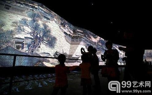 上海世博会上被视为中国馆镇馆之宝的百米动态版《清明上河图》