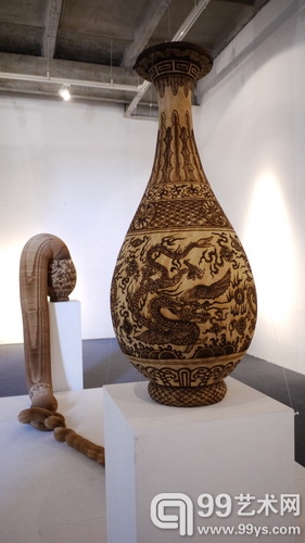 “世界——李洪波新作展”亮相北京铸造美术馆