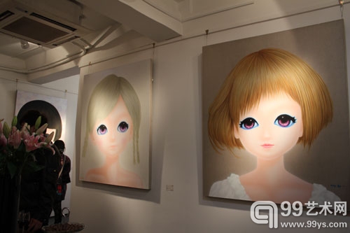 “瞳镜—瞿榕作品展”展览现场