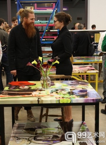 Urs Fischer & Cassandra Macleod双人展开幕