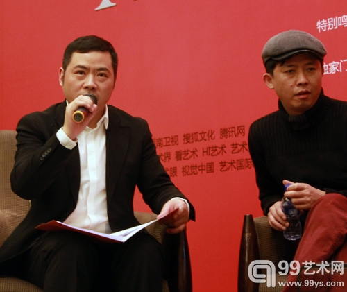 杨凯（左一）与董梦阳