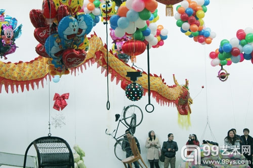 当代唐人艺术中心 王庆松个展《新年好》