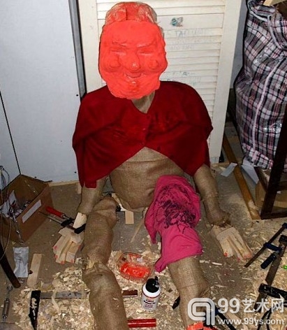 瑞士巴塞尔美术馆首次举办匈牙利女艺术家萝扎个展