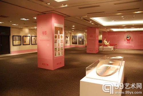 粉墨-当代艺术中的女性意识展览现场