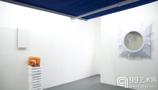 弗洛里安（Florian Roithmayr）个展“Like Plugging In”伦敦开幕