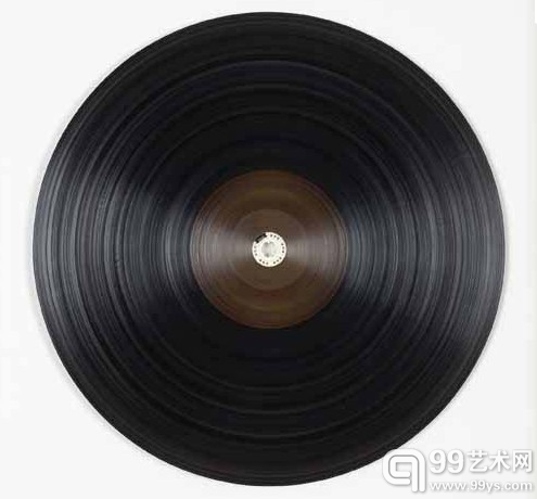“记录：当代艺术和黑胶唱片”在迈阿密艺术博物馆展出