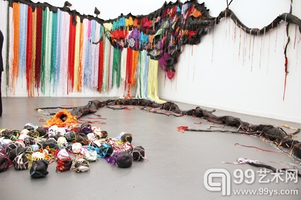 纽约Frieze艺博会史蒂文森画廊展位展出装置作品